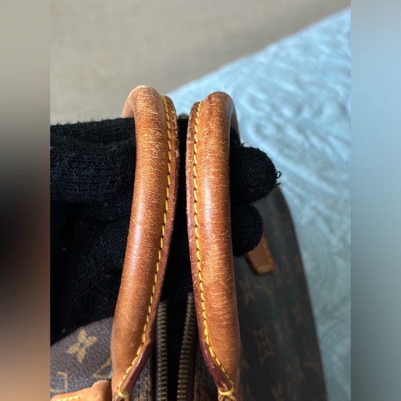 Authentic VTG Louis Vuitton Speedy 30 in Monogram Canvas - Picture 6 of 15